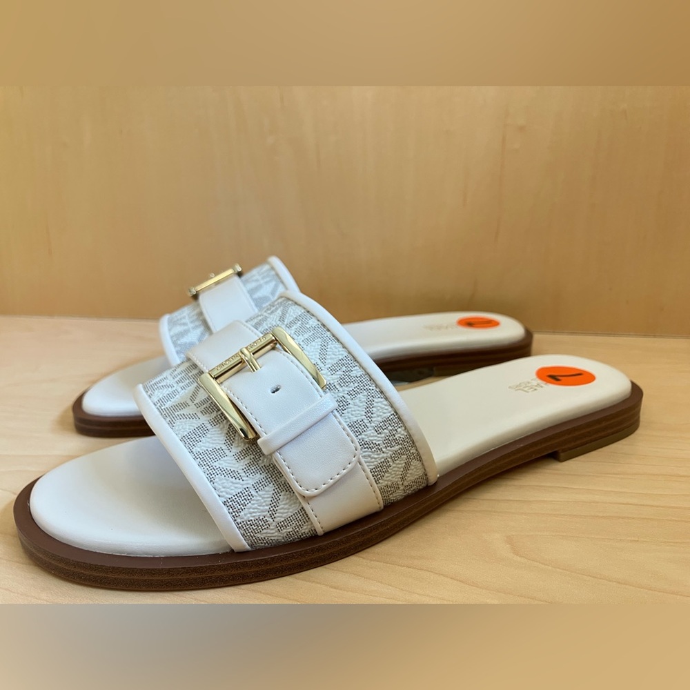 Micheal kors sandals